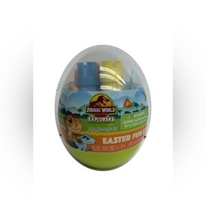Jurassic Park Easter Egg Fun Set:3 Bubble Tubes,3 Jumbo Chalk Sticks,1 Mini Disc
